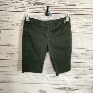 "Editor" woman's shorts   
